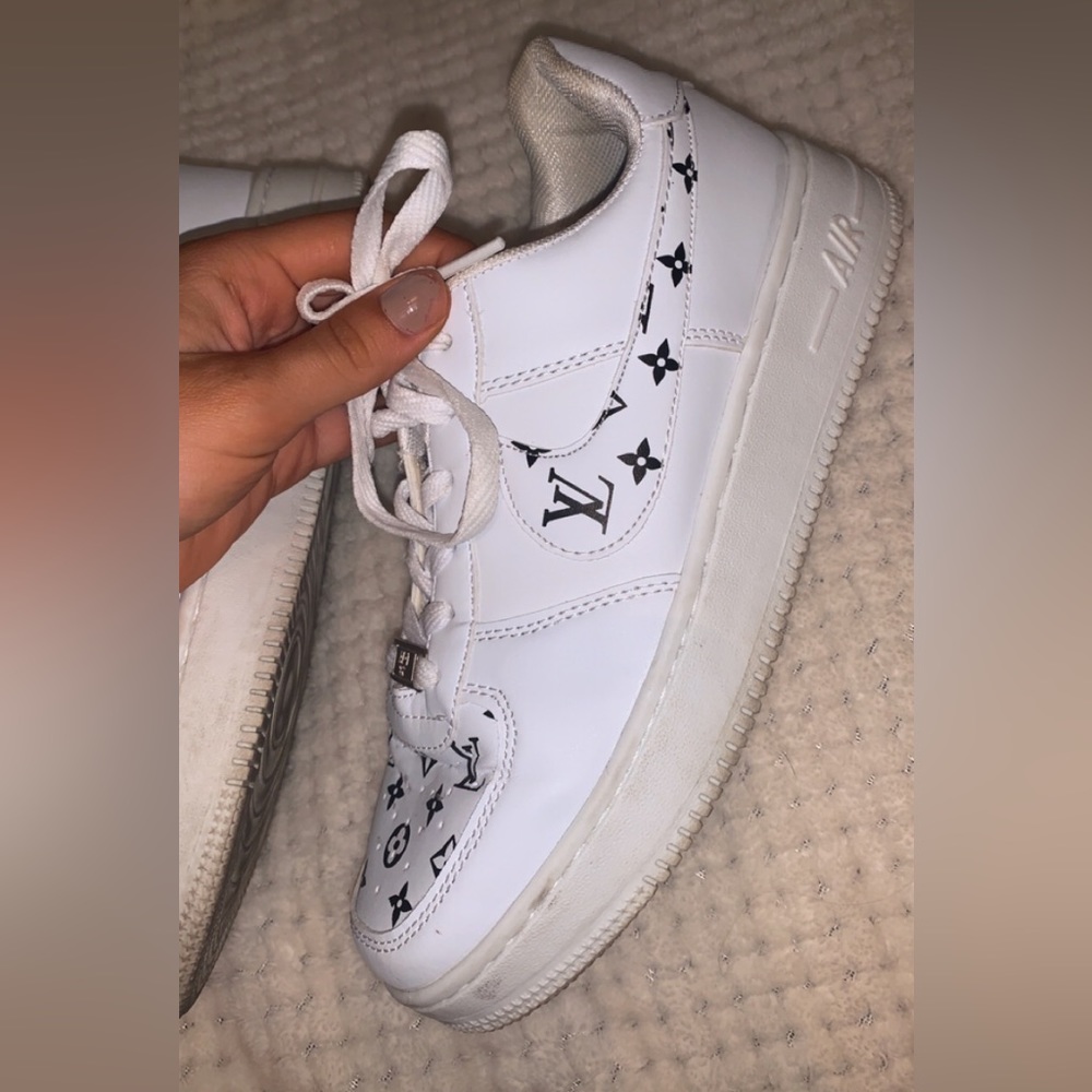 LV custom Nike air max - Picture 8 of 12